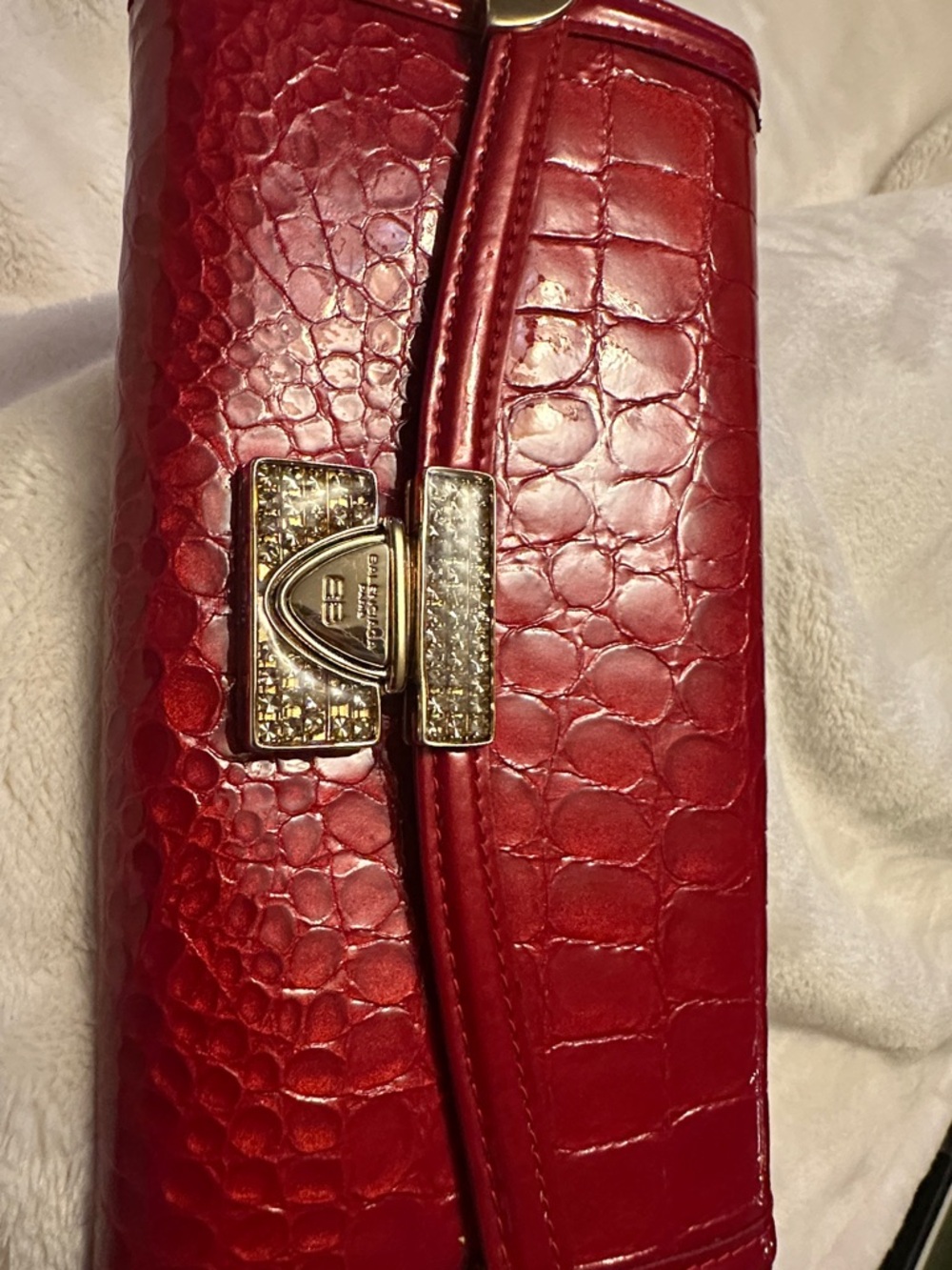 Balenciaga Red Croc-Embossed Crystal-Embellished Clasp Bag - Picture 2 of 11